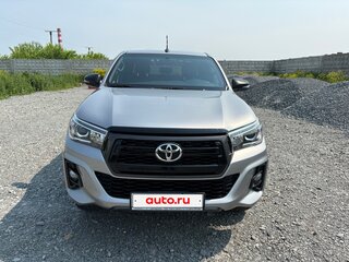 2019 Toyota Hilux VIII, серебристый, 3150000 рублей, вид 1