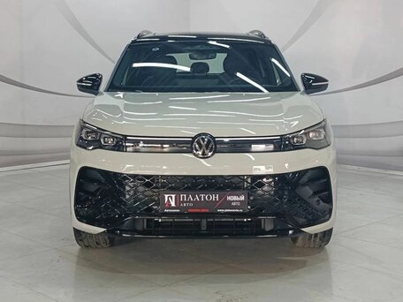 2026 Volkswagen Tiguan L Pro III (China Market), бежевый, 4870000 рублей, вид 2