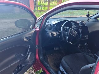 2009 SEAT Ibiza Cupra IV, красный, 420000 рублей, вид 5