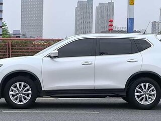 2023 Nissan X-Trail III Рестайлинг, белый, 1635000 рублей, вид 5