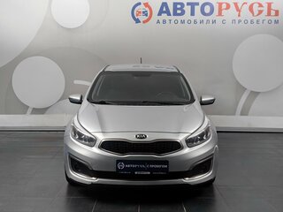 2016 Kia Ceed II Рестайлинг, серебристый, 1095000 рублей, вид 3