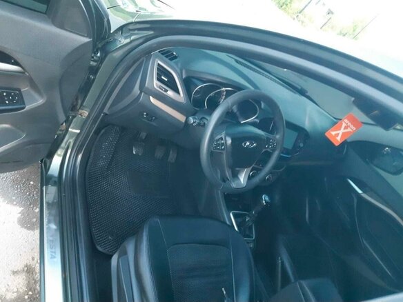 2017 Lada (ВАЗ) Vesta I, зелёный, 850000 рублей - вид 8