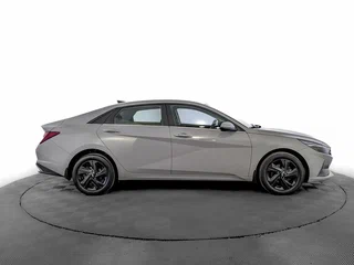 2021 Hyundai Elantra VII (CN7), серый, 1675000 рублей, вид 4