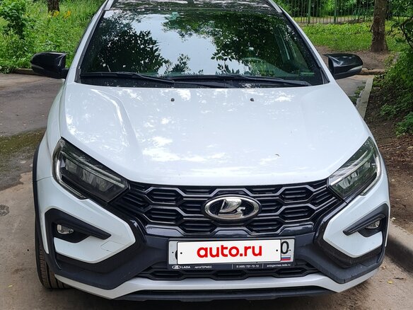 2024 Lada (ВАЗ) Vesta SW Cross I Рестайлинг (NG), белый, 1670000 рублей - вид 1