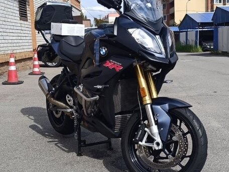 2017 BMW S 1000 XR, синий, 1355000 рублей, вид 2