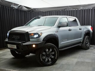Toyota Tundra Double Cab II