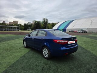 2013 Kia Rio 4-speed III, синий, 849000 рублей, вид 5