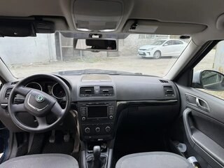 2012 Skoda Yeti I, синий, 900000 рублей, вид 4