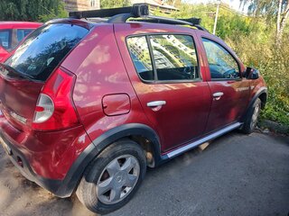 2012 Renault Sandero Stepway I, красный, 500000 рублей, вид 4