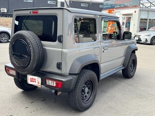 2021 Suzuki Jimny Sierra IV, серый, 1630000 рублей, вид 4