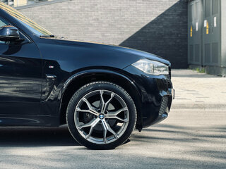 2018 BMW X5 30d III (F15), чёрный, 3870000 рублей, вид 3