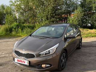 2014 Kia Ceed II, коричневый, 1299000 рублей, вид 4