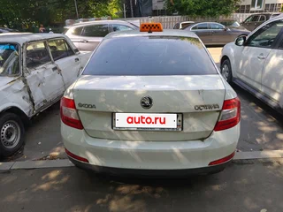 2017 Skoda Octavia III (A7), белый, 850000 рублей, вид 2
