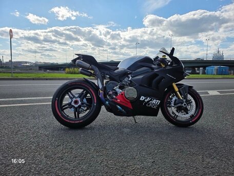 2021 Ducati Panigale V4, чёрный, 3150000 рублей, вид 5