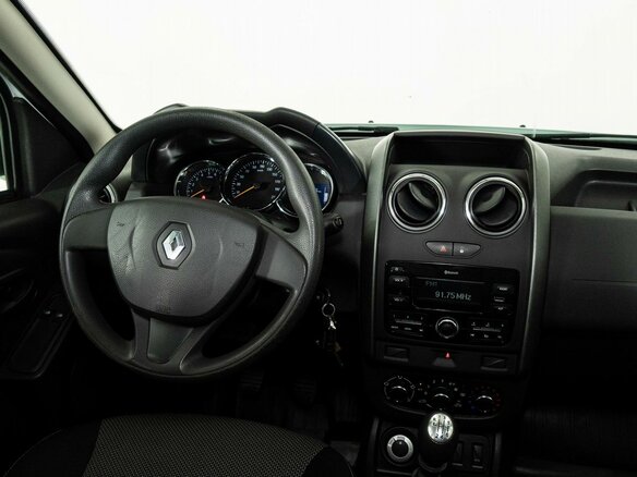 2018 Renault Duster I Рестайлинг, белый, 1390000 рублей - вид 12