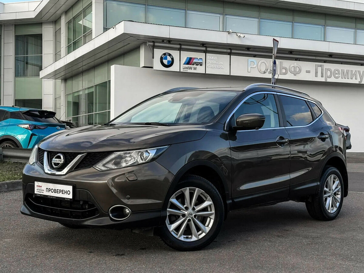 Открыть фотографии: Nissan Qashqai II