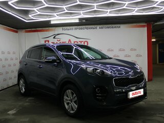 2018 Kia Sportage IV Рестайлинг, синий, 1799000 рублей, вид 3