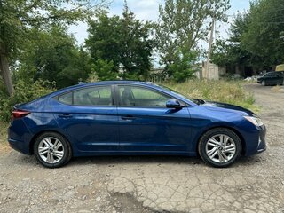 2020 Hyundai Elantra VI (AD) Рестайлинг, синий, 1650000 рублей, вид 4