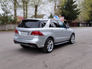 2018 Mercedes-Benz GLE 400 9G-Tronic I (W166), серебристый, 3800000 рублей, вид 2
