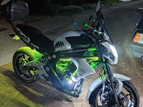 2012 Kawasaki ER-6N, белый, 420000 рублей, вид 3