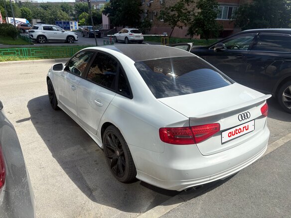 2014 Audi A4 IV (B8) Рестайлинг, белый, 1450000 рублей - вид 4