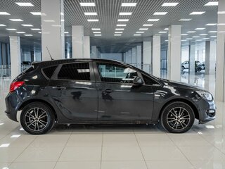 2013 Opel Astra J Рестайлинг, чёрный, 462000 рублей, вид 5