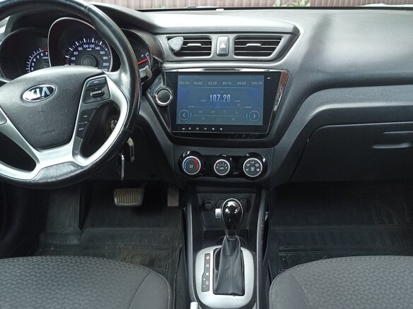 2017 Kia Rio III Рестайлинг, коричневый, 1120000 рублей - вид 5