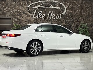 2025 Mercedes-Benz E-Класс 220 d VI (W214, S214), белый, 7498000 рублей, вид 4