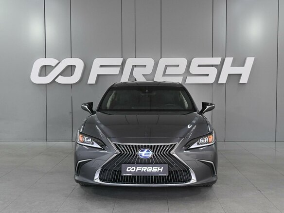 2021 Lexus ES 300h VII, серый - вид 2