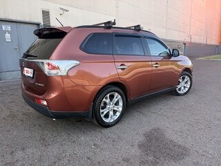 2012 Mitsubishi Outlander III, коричневый, 1500000 рублей, вид 4