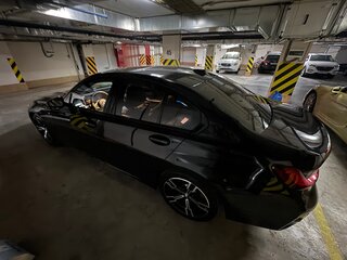 2024 BMW 3 серии 320i VII (G2x) Рестайлинг 2, чёрный, 5450000 рублей, вид 3