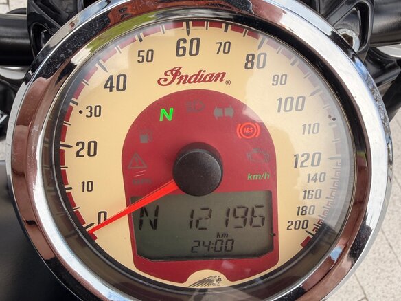 2016 Indian Scout, чёрный, 1090000 рублей - вид 8
