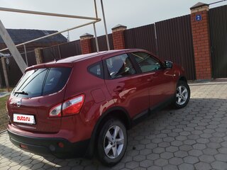 2012 Nissan Qashqai I Рестайлинг, красный, 1200000 рублей, вид 3