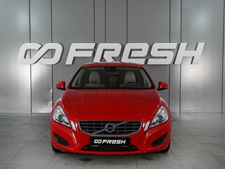 2010 Volvo S60 II, красный, 1699000 рублей, вид 3