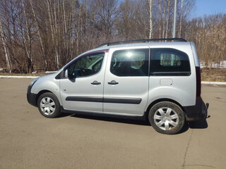 2016 Peugeot Partner II Рестайлинг 2, серебристый, 955000 рублей, вид 1