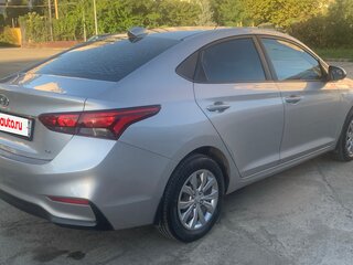 2018 Hyundai Solaris II, серебристый, 1228000 рублей, вид 4
