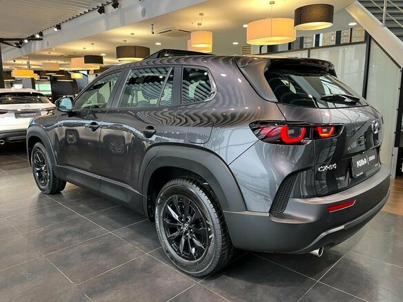 2026 Mazda CX-50, серый - вид 4