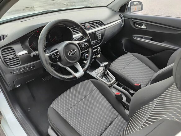 2019 Kia Rio IV, белый, 1399000 рублей - вид 15