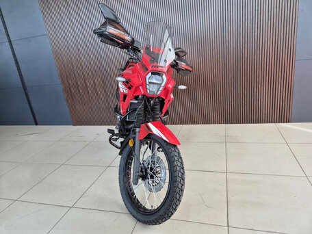 2026 Loncin MS250, красный, 176000 рублей, вид 4
