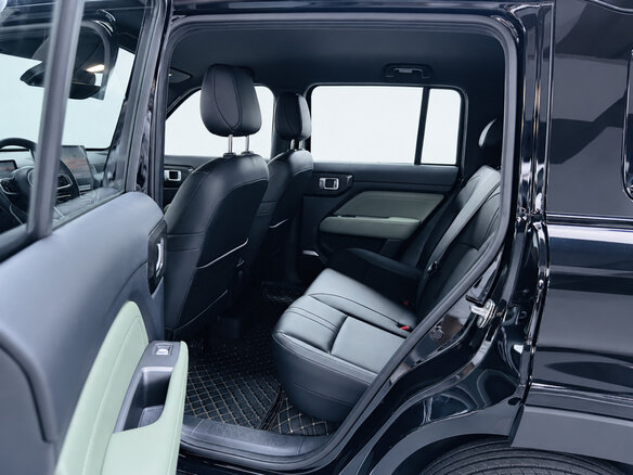 2026 Baojun Yep Plus, чёрный, 1526000 рублей - вид 11