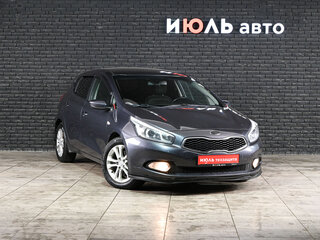 2014 Kia Ceed II, серый, 1175000 рублей, вид 3
