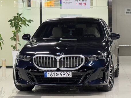 BMW 5 серии VIII (G60/G61/G68)