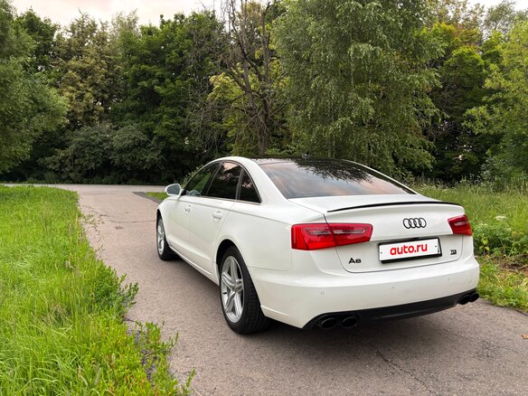 2011 Audi A6 IV (C7), белый, 1600000 рублей - вид 14