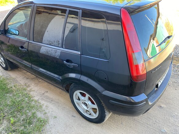 2005 Ford Fusion I, чёрный - вид 6