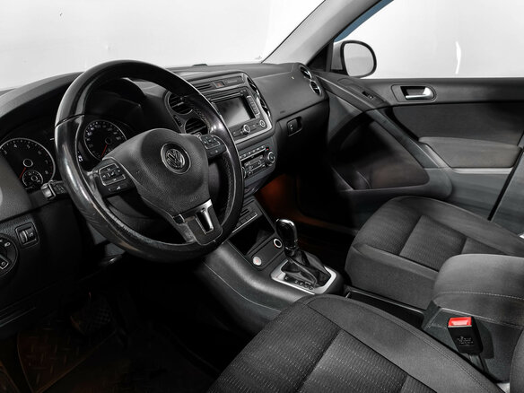 2012 Volkswagen Tiguan I Рестайлинг, белый, 1240000 рублей - вид 6