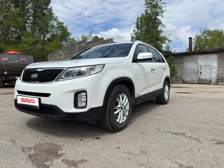 2013 Kia Sorento II Рестайлинг, белый, 1650000 рублей, вид 4