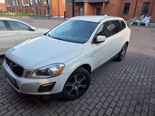 2013 Volvo XC60 I, белый, 1400000 рублей, вид 2