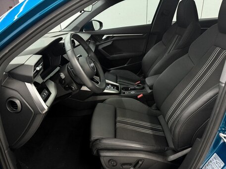 2023 Audi A3 35 TFSI Long IV (8Y), синий, 2050000 рублей, вид 4