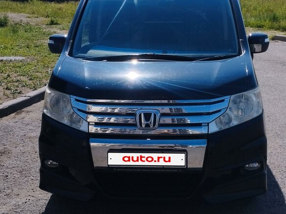 2012 Honda Stepwgn Spada IV Рестайлинг, фиолетовый, 1300000 рублей - вид 2