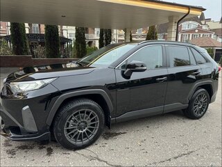 2020 Toyota RAV4 V (XA50), чёрный, 3200000 рублей, вид 5